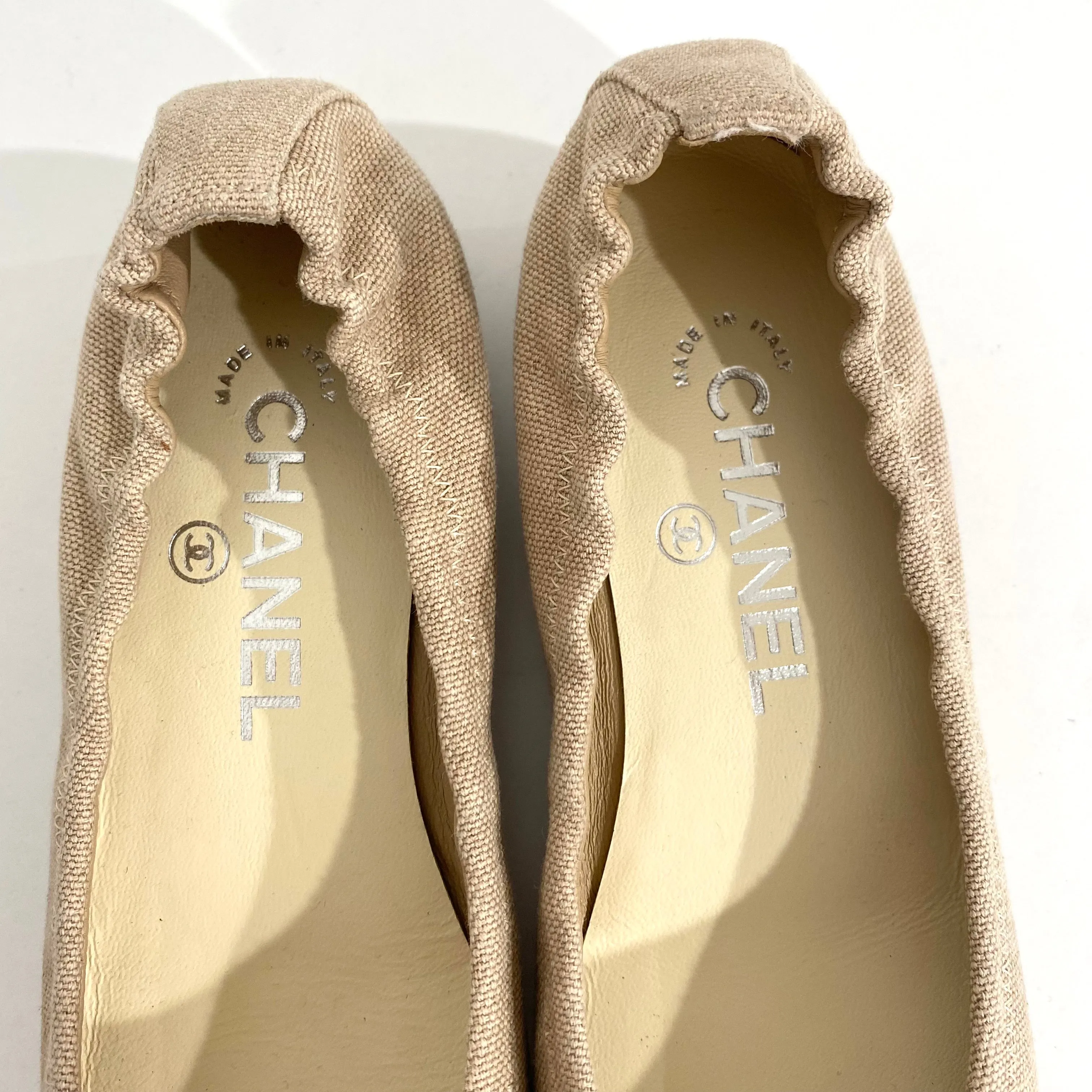 Chanel Beige Canvas & Snakeskin Ballet Flats