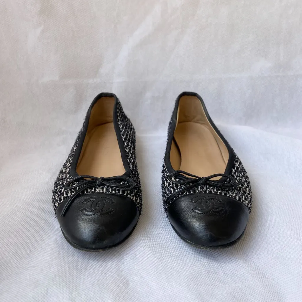 Chanel Black and White Tweed Ballerina Flats, 38C