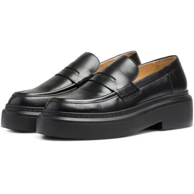 June Loafer - Black Leather / Black Sole