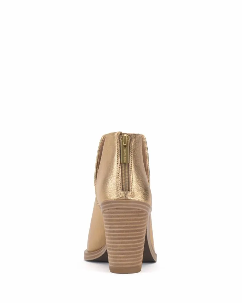 Vince Camuto Women's Gidgeta Gold M