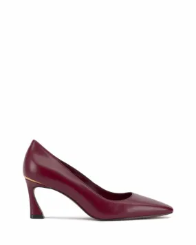 Vince Camuto Women's Sabrily Burgundy M