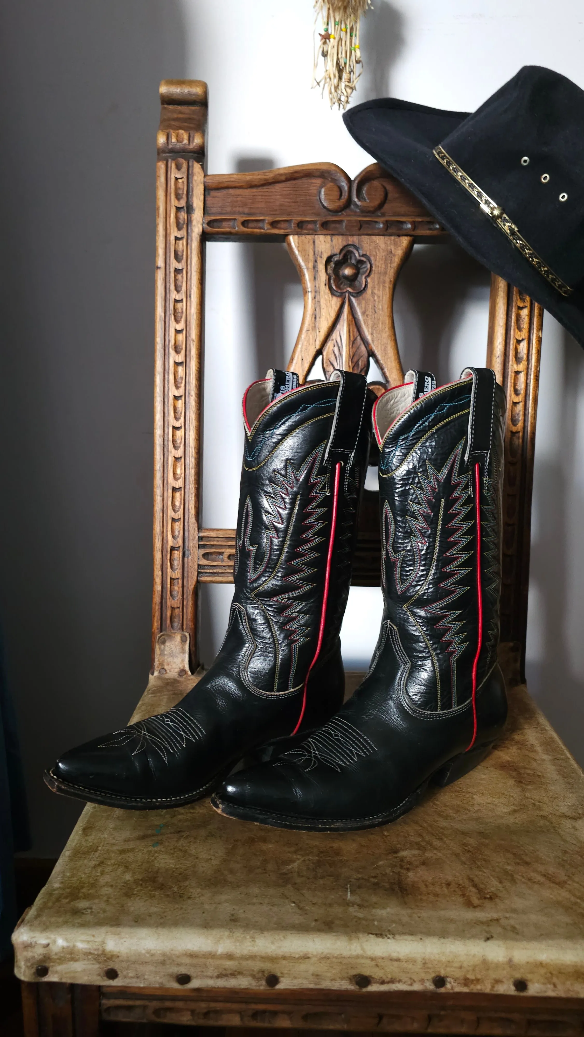 Vintage Chris Romero Route 66 Black & Red Western Cowboy Boots – Size 3 1/2 E (AUS6/7)